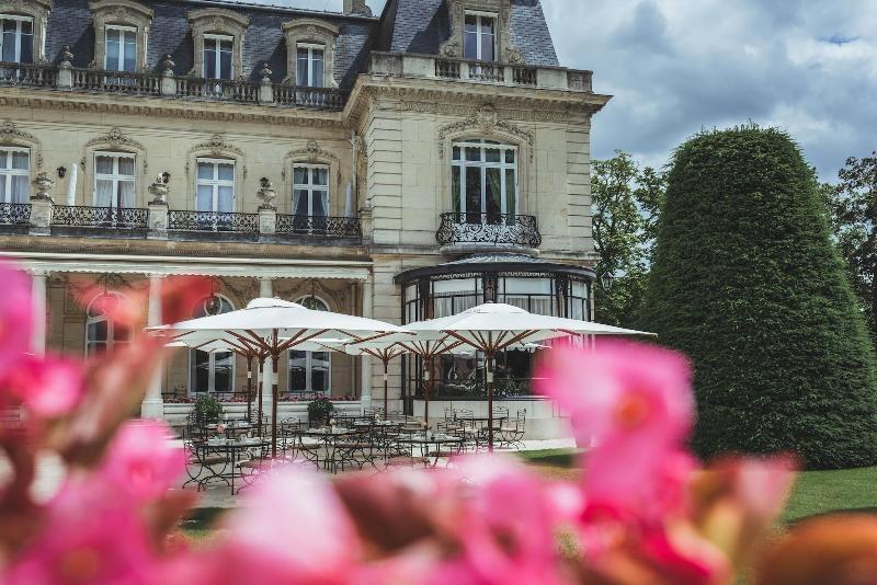 هتل Domaine Les Crayeres