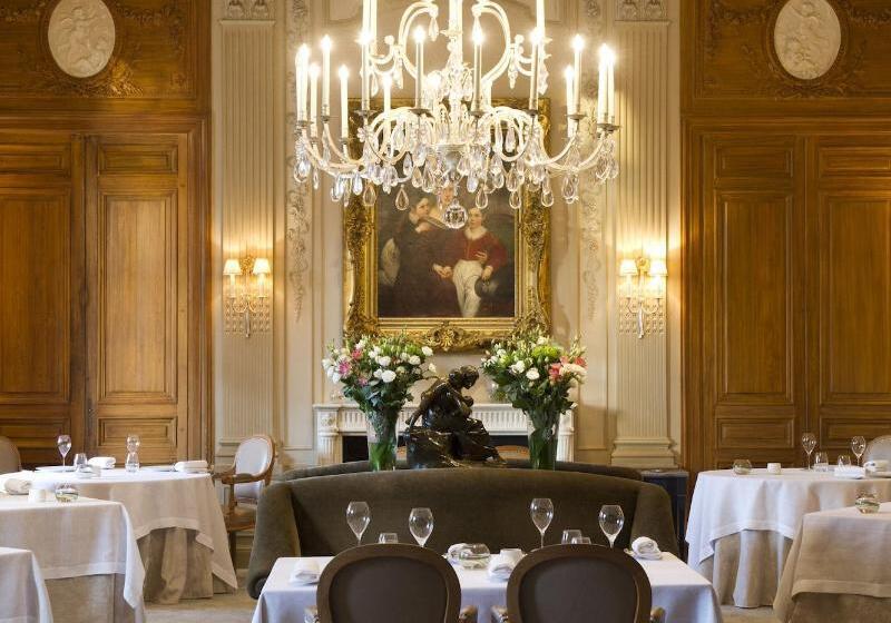 هتل Domaine Les Crayeres