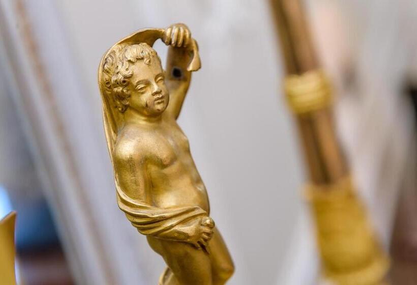 هتل Domaine Les Crayeres