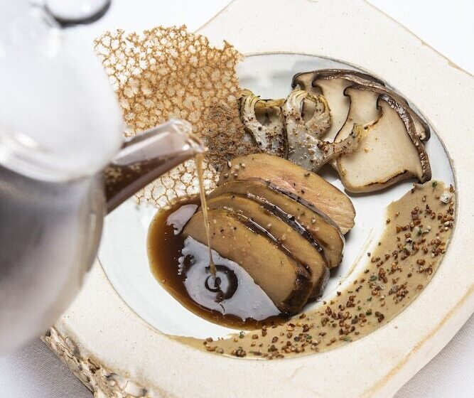 هتل Domaine Les Crayeres