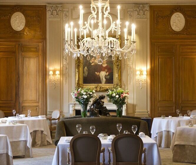 هتل Domaine Les Crayeres