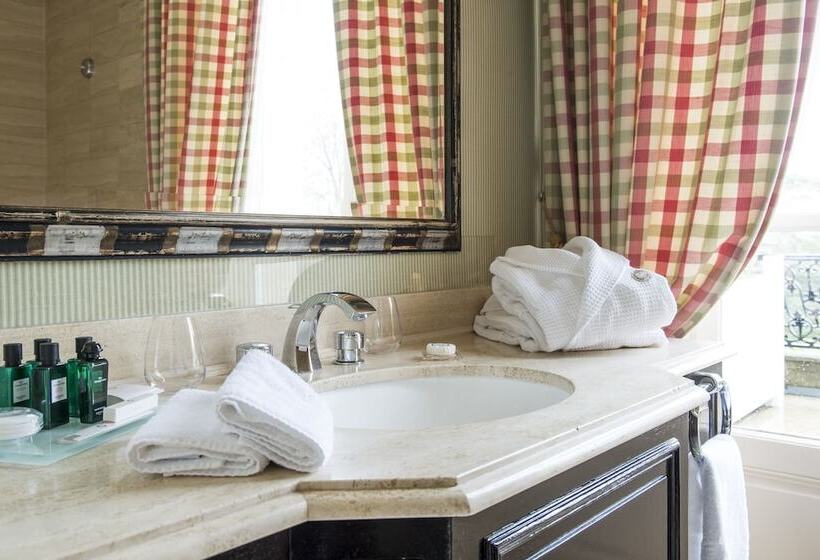 هتل Domaine Les Crayeres