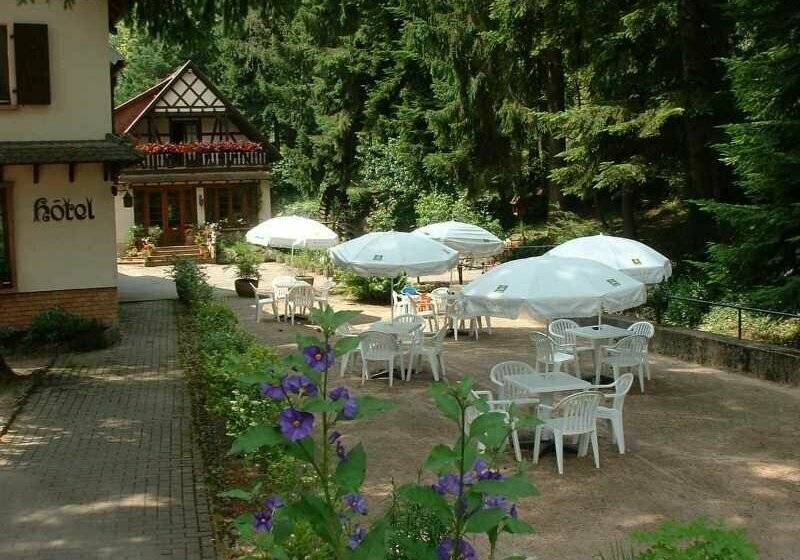 ホテル Du Chateau d'Andlau