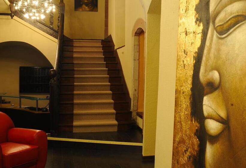 בית מלון כפרי Du Clocher