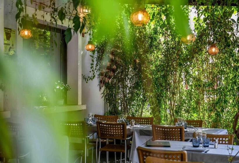 בית מלון כפרי Du Commerce