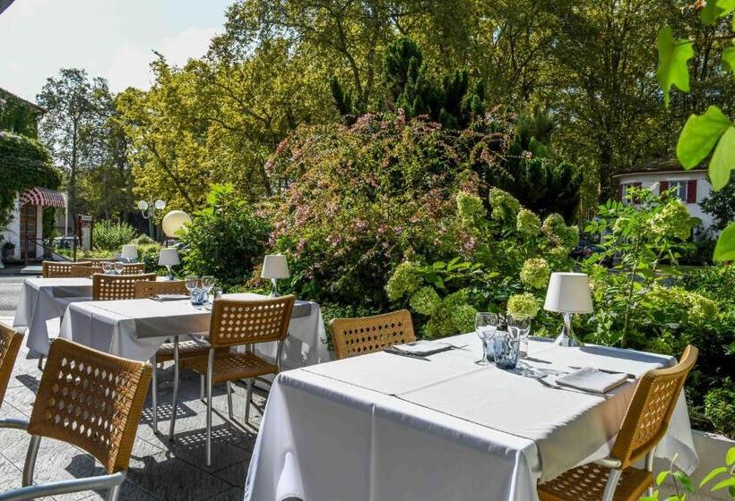 בית מלון כפרי Du Commerce