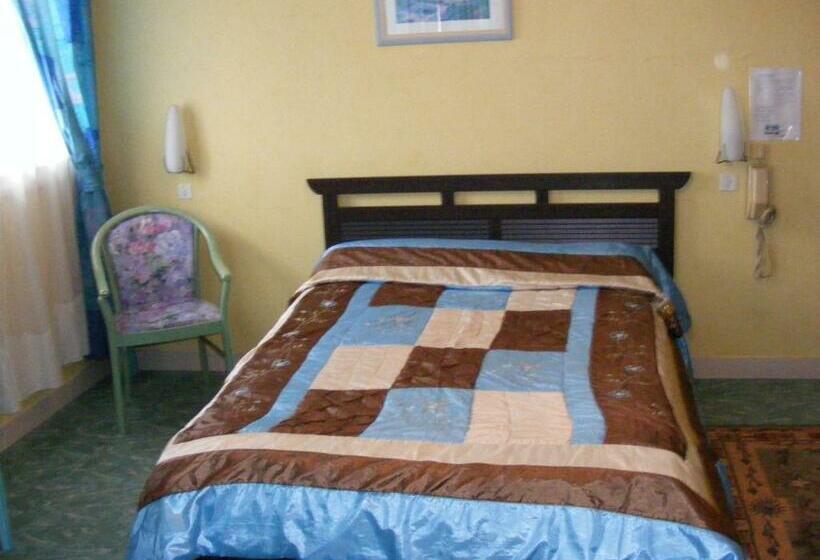 Отель Du Commerce