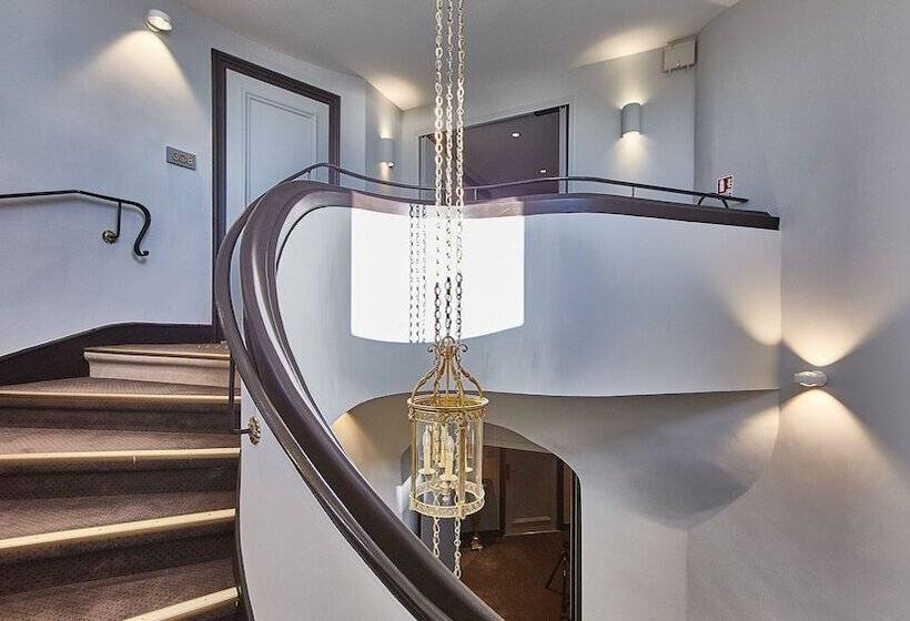 ホテル Ermitage De L Oasis & Spa  Cannes Mandelieu