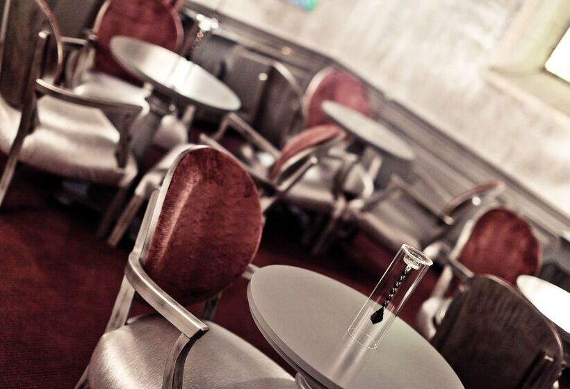 Golden Tulip Cannes Hotel De Paris