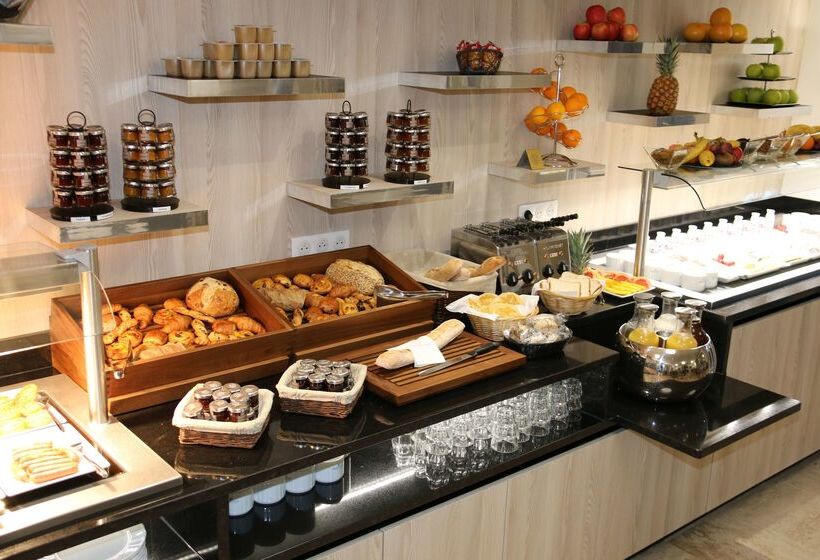 Golden Tulip Cannes Hotel De Paris