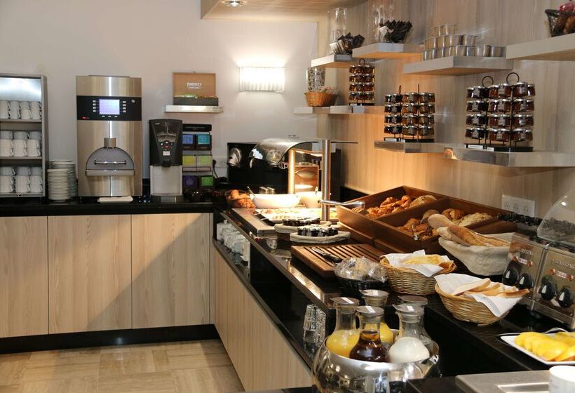 Golden Tulip Cannes Hotel De Paris