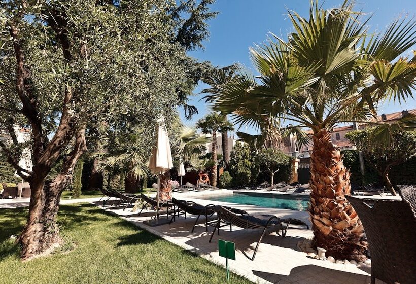 Golden Tulip Cannes Hotel De Paris