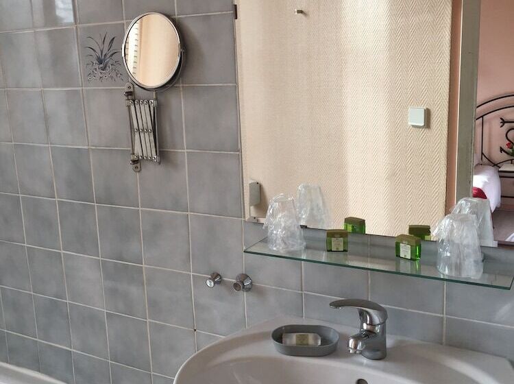 ホテル Hostellerie De La Source