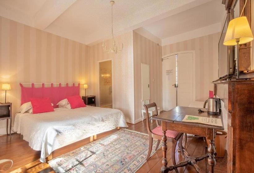 בית מלון כפרי Hostellerie Des Cèdres