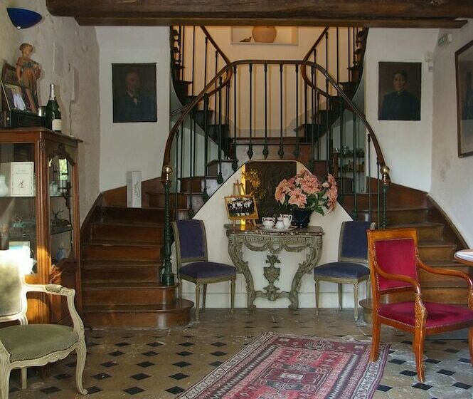 호텔 Hostellerie Du Château De L Isle