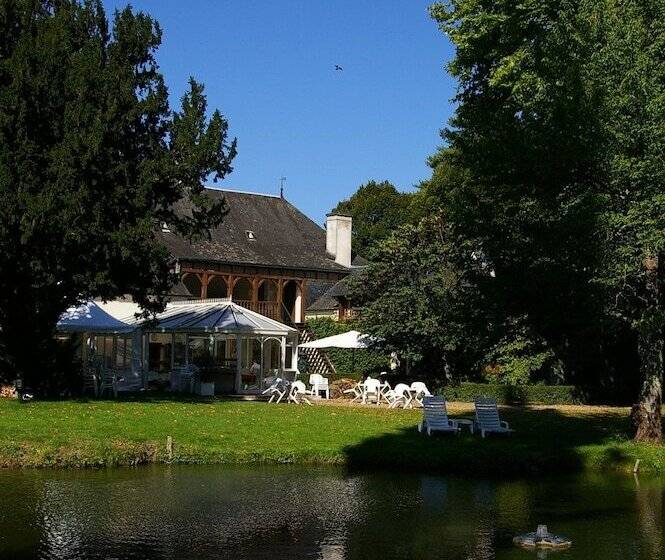 호텔 Hostellerie Du Château De L Isle