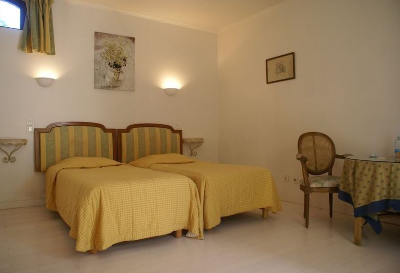 בית מלון כפרי Hostellerie Du Château De L Isle