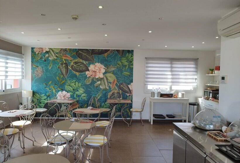 ホテル Hôtel Casabella