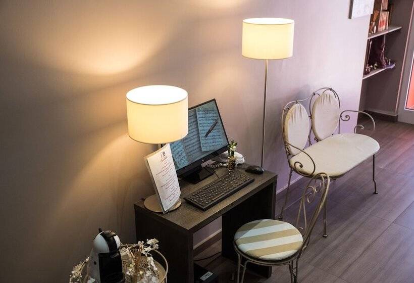 ホテル Hôtel Casabella