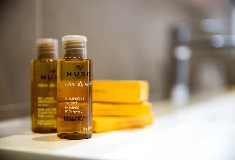 ホテル Hôtel Casabella