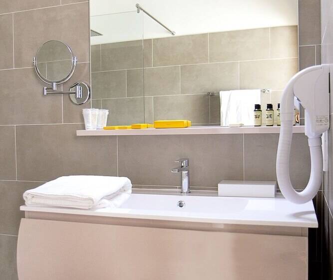 ホテル Hôtel Casabella