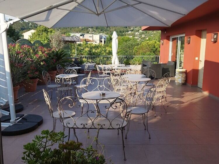 ホテル Hôtel Casabella