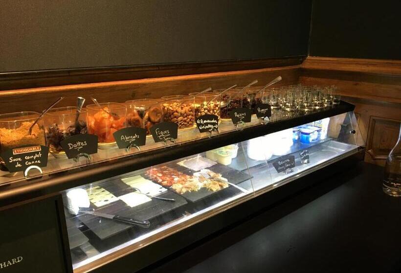 Отель Hôtel De France