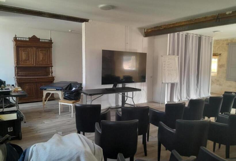 Отель Hôtel De France