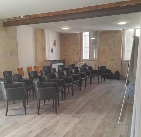 Отель Hôtel De France