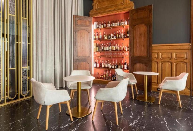 Отель Hôtel De France