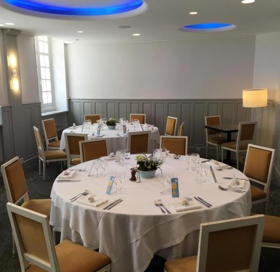 Отель Hôtel De France