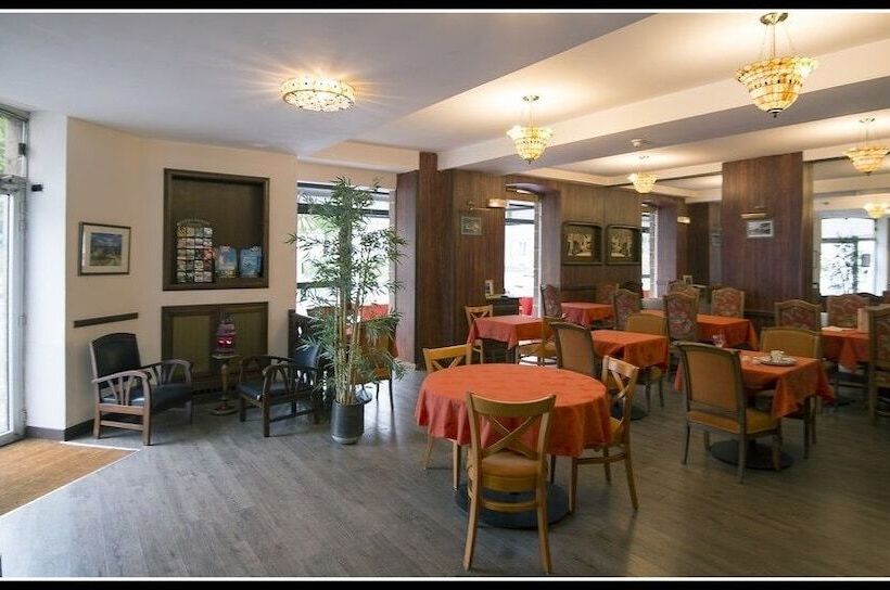 Отель Hôtel De France