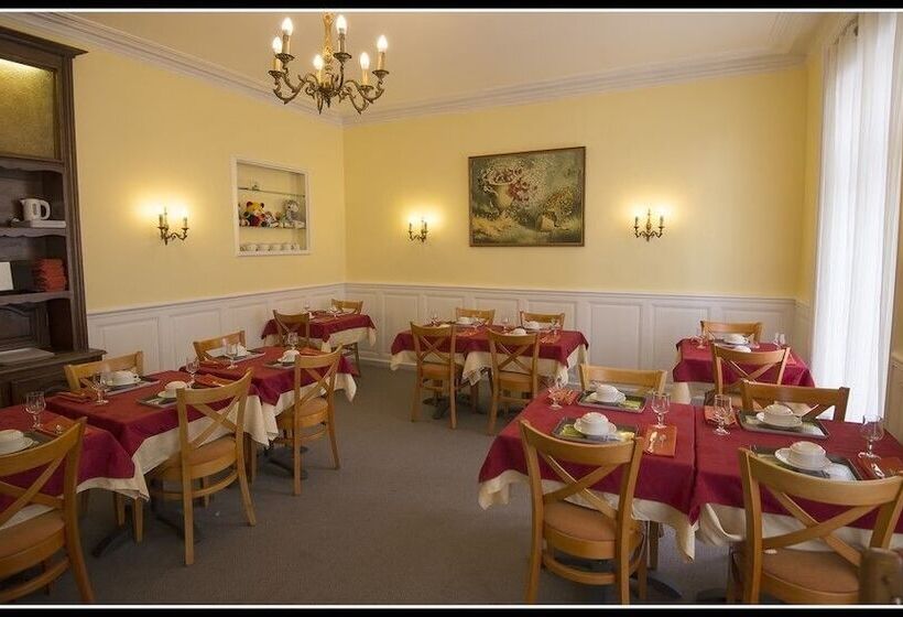 Отель Hôtel De France