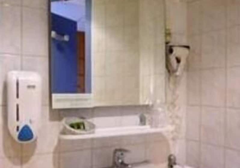 Отель Hôtel De France