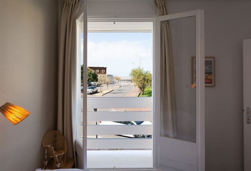 호텔 Hôtel De La Plage