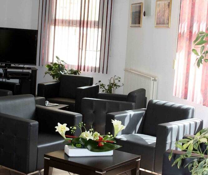 בית מלון כפרי Hôtel De La Poste