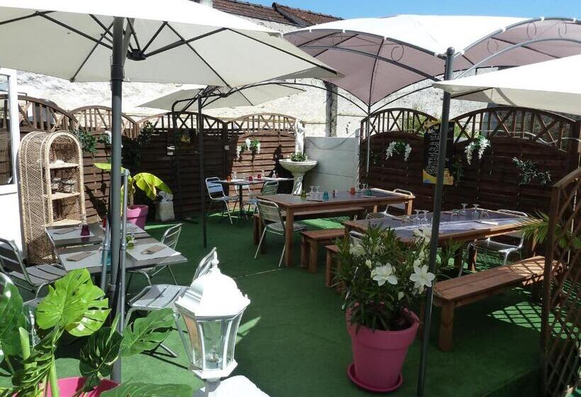 ホテル Hôtel De Nantes