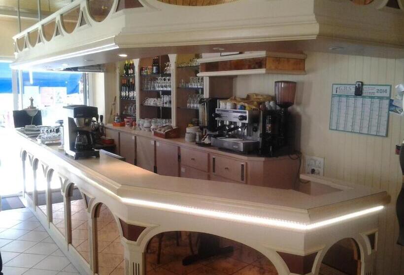 ホテル Hôtel De Nantes