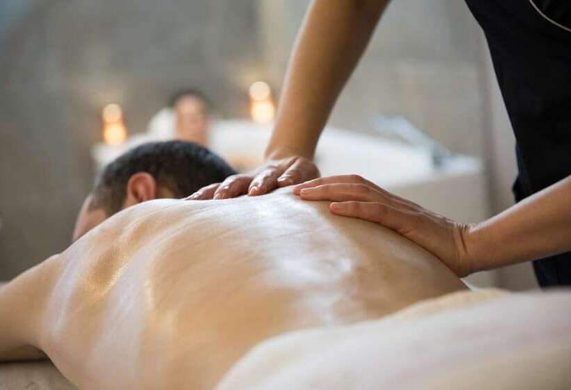 호텔 Hôtel Du Bollenberg   Restaurant Côté Plaine   Spa De La Colline