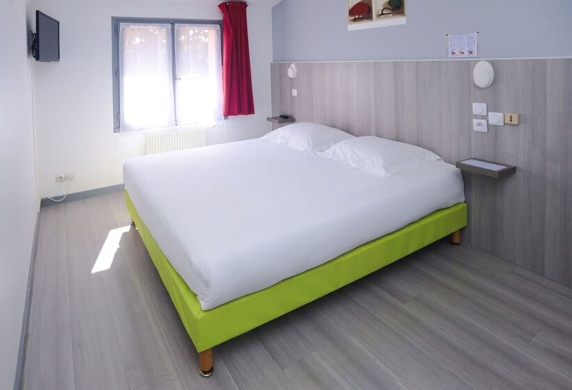 ホテル Hôtel Le Cheval Blanc