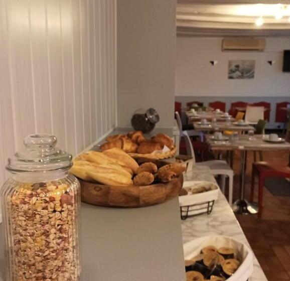 فندق Hôtel Le Cheval Blanc