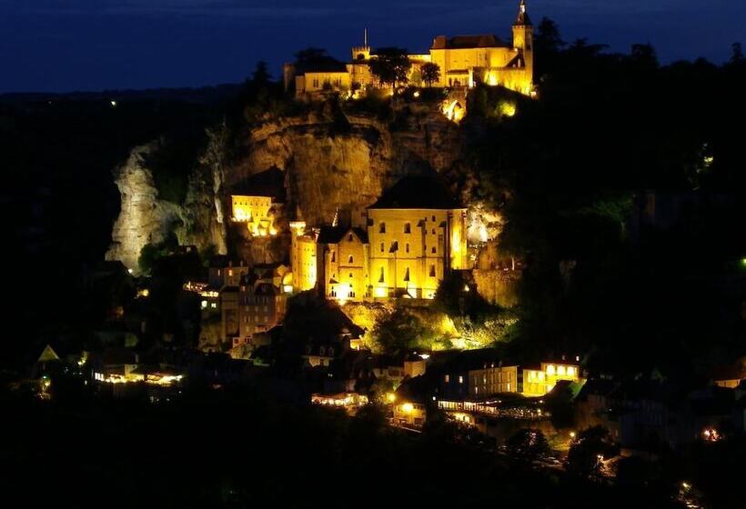 Отель Hôtel Le Troubadour à Rocamadour
