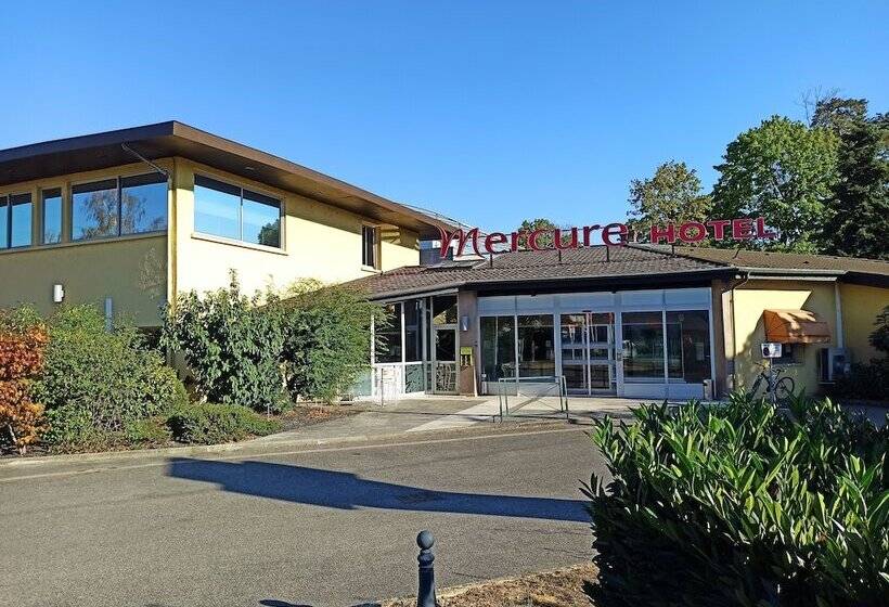 ホテル Hôtel Mercure Bourgenbresse