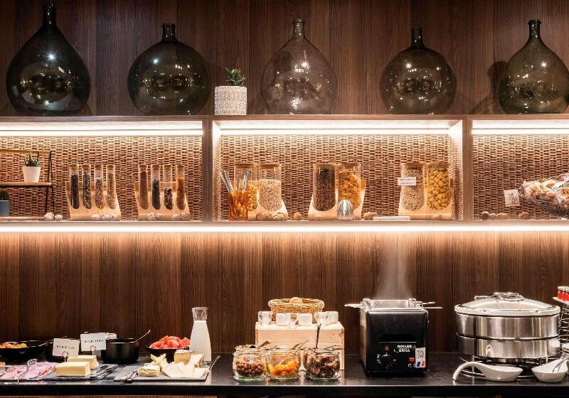 호텔 Hôtel Mercure Grenoble Meylan