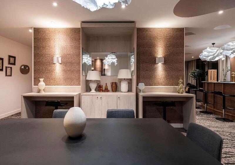 호텔 Hôtel Mercure Grenoble Meylan