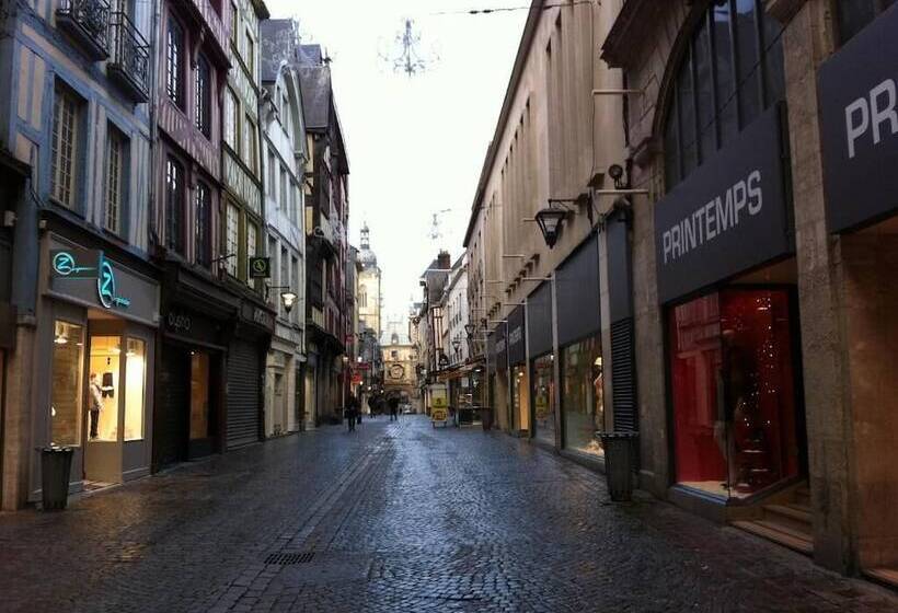 בית מלון כפרי Hôtel Paulette Rouen Centre Cathédrale