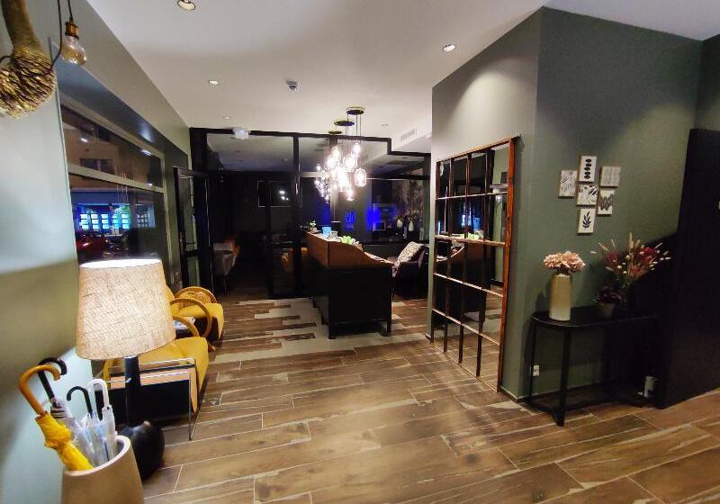 בית מלון כפרי Hôtel Paulette Rouen Centre Cathédrale