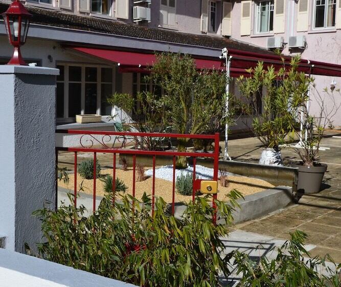 בית מלון כפרי Hôtel Restaurant Du Bearn