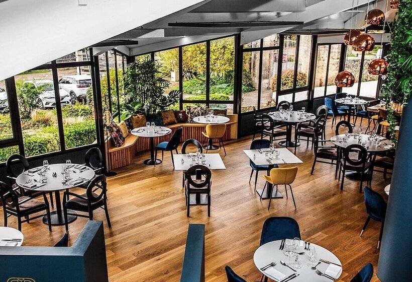 酒店 Hôtel Restaurant Du Château De La Tour