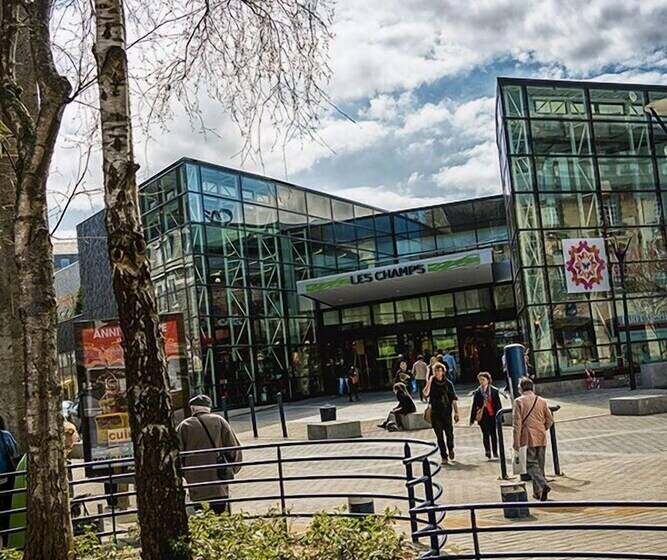 Отель Ibis Saintbrieuc Yffiniac